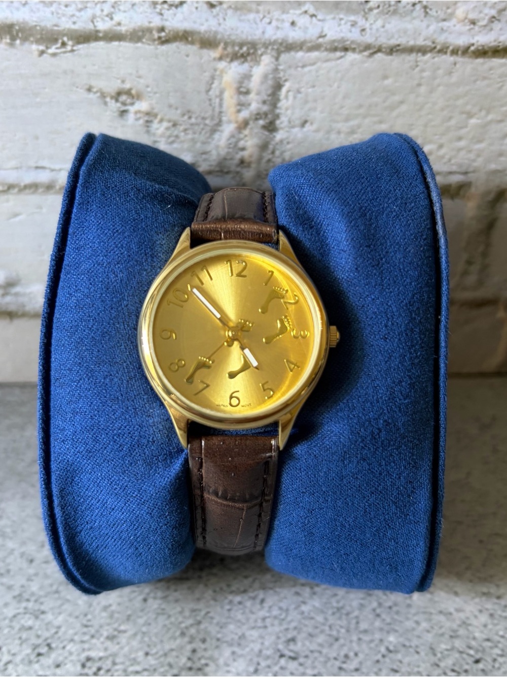 Footprints Christian Faith Gold-Tone Quartz Watch – Brown Strap – NEW BATTERY